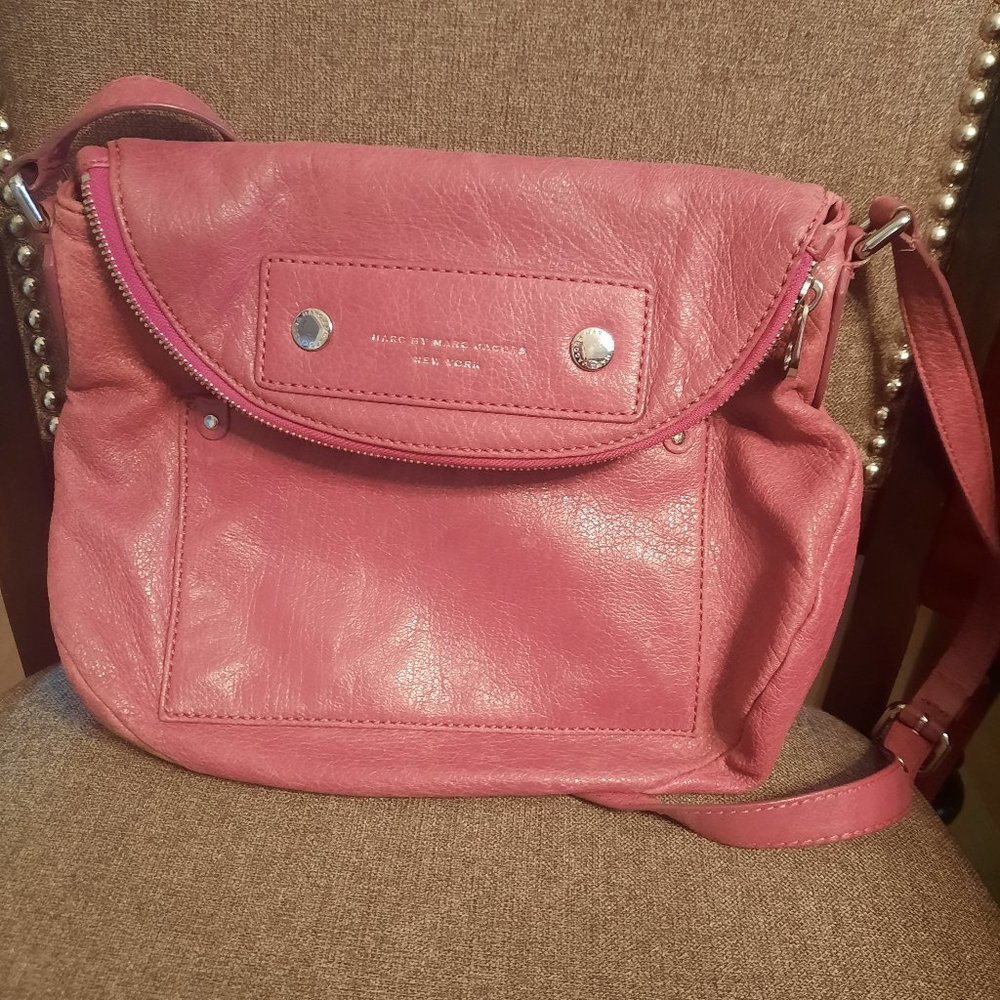 Marc Jacobs Natasha Red Leather Crossbody Foldover Bag Purse
